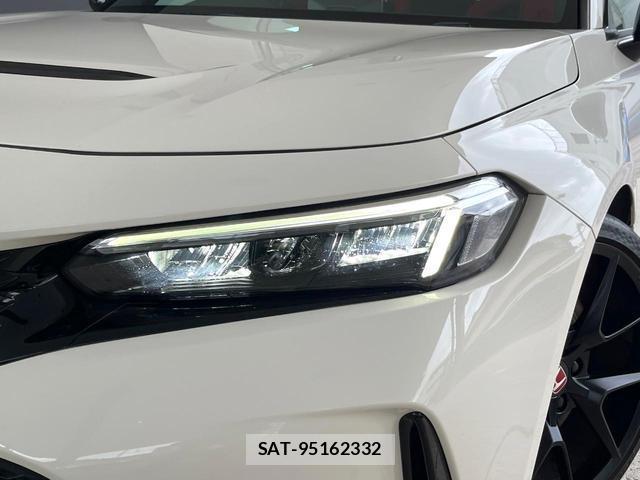 Honda CIVIC 2024-04 8055438-12