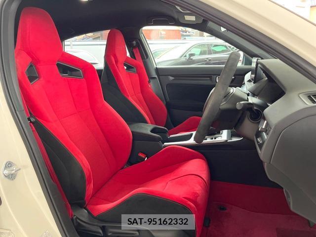 Honda CIVIC 2024-04 8055438-8