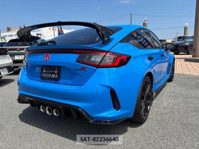 Honda CIVIC 2026-03 8055501-1