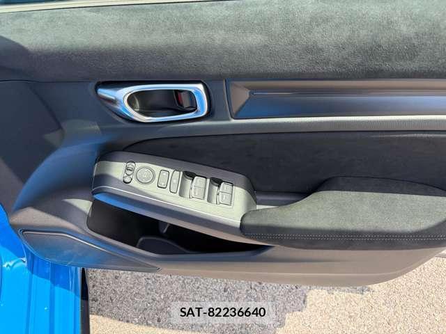 Honda CIVIC 2026-03 8055501-16