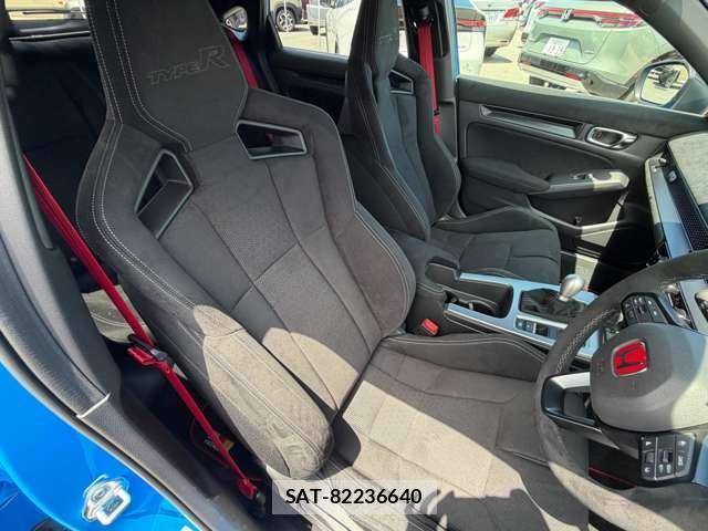 Honda CIVIC 2026-03 8055501-5