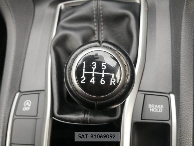 Honda CIVIC 2019-01 8056041-14