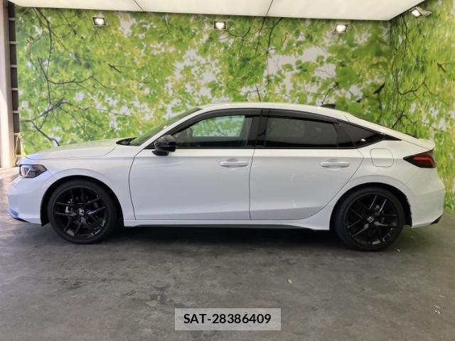 Honda CIVIC 2024-09 8056243-1