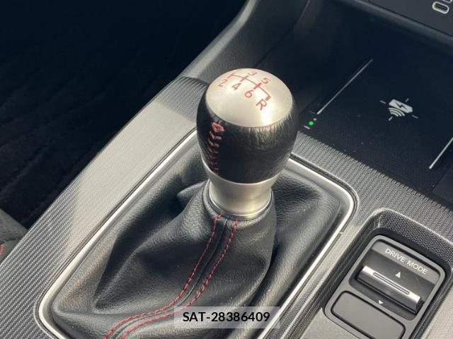 Honda CIVIC 2024-09 8056243-17