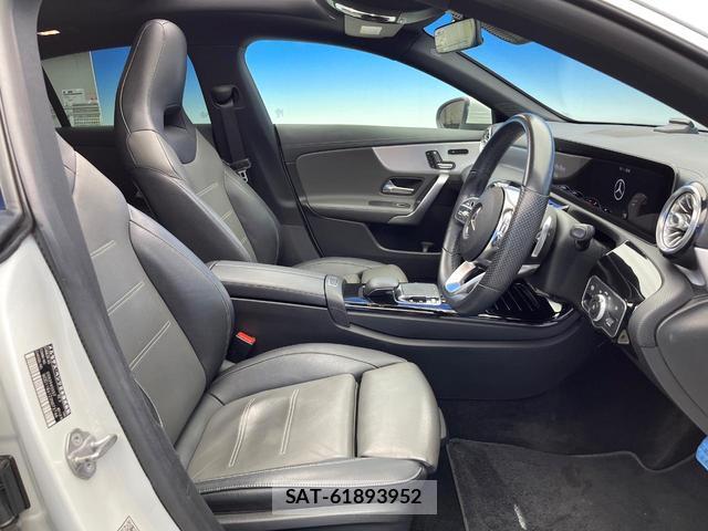 Mercedes Benz CLA-CLASS 2019-12 8053487-6