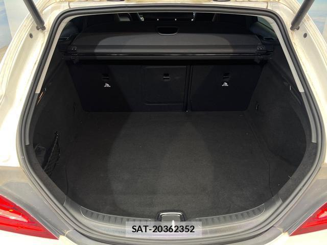 Mercedes Benz CLA-CLASS 2018-06 8053488-11