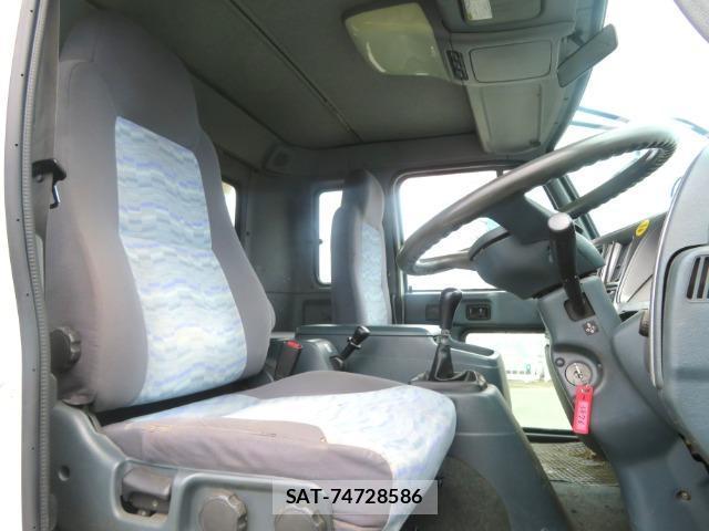 UD Trucks CONDOR 2007-03 8054001-14