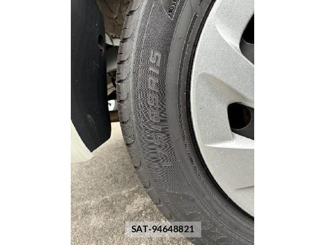 Toyota COROLLA AXIO 2021-05 8054137-11