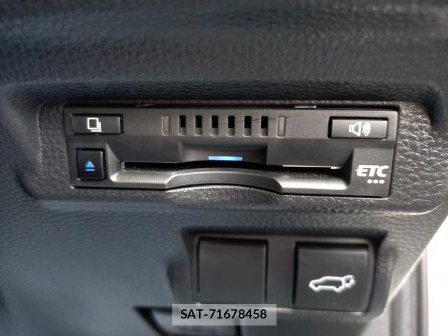 Toyota COROLLA CROSS 2022-04 8053468-17