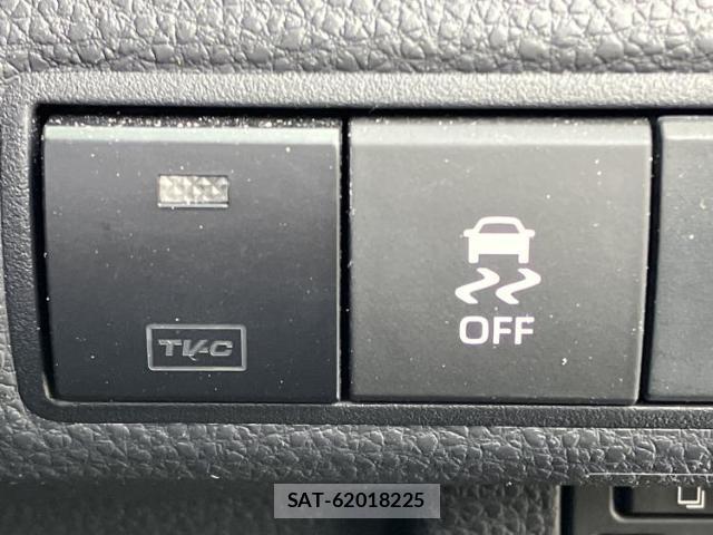 Toyota COROLLA TOURING 2024-06 8054026-16