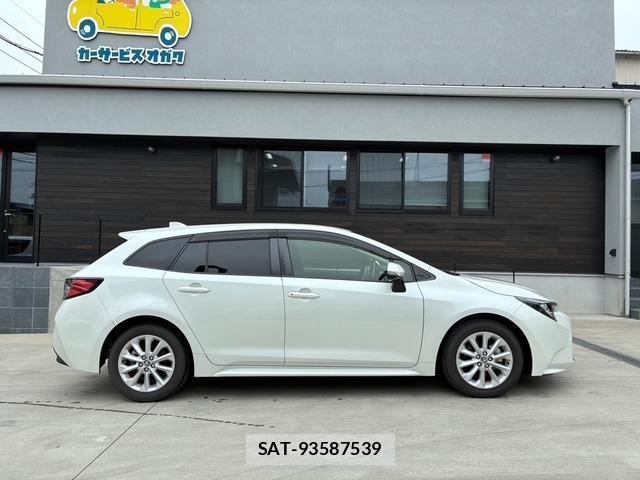 Toyota COROLLA TOURING 2021-06 8054384-3