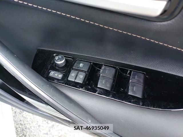 Toyota COROLLA TOURING 2021-07 8055279-13