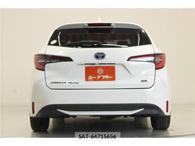 Toyota COROLLA TOURING 2021-07 8055883-6