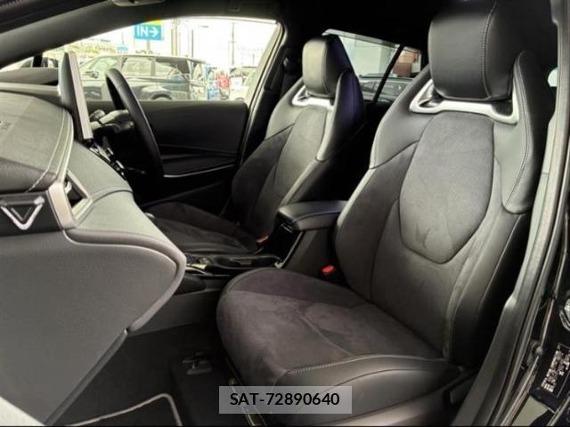 Toyota COROLLA TOURING 2025-09 8056213-5