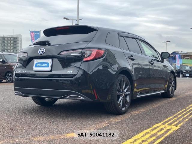 Toyota COROLLA TOURING 2020-11 8056257-2