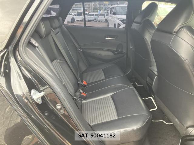 Toyota COROLLA TOURING 2020-11 8056257-4