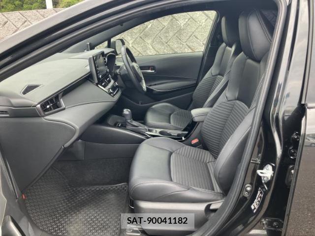 Toyota COROLLA TOURING 2020-11 8056257-5