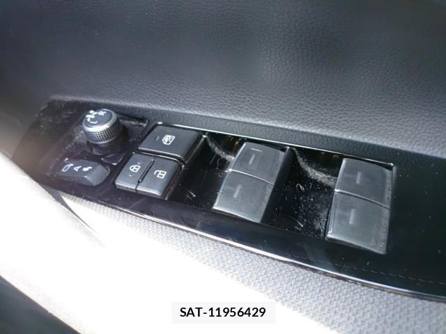 Toyota COROLLA 2021-07 8055270-13