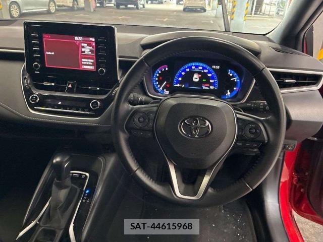 Toyota COROLLA SPORT 2021-04 8055058-2