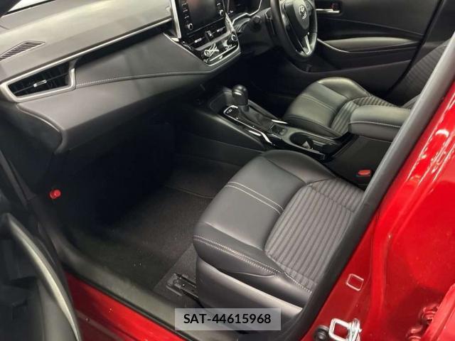 Toyota COROLLA SPORT 2021-04 8055058-5