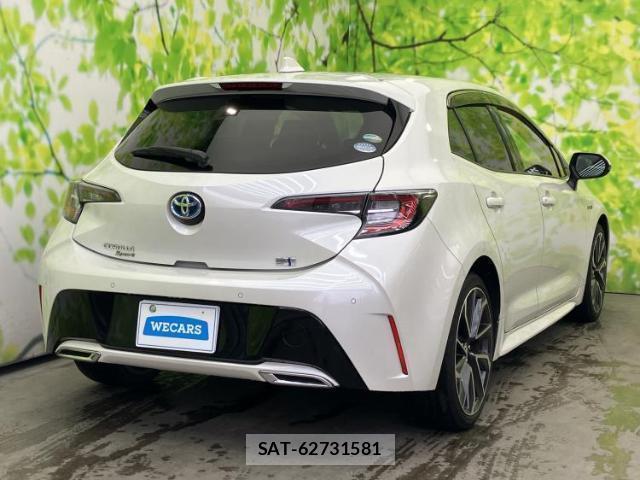 Toyota COROLLA SPORT 2018-07 8056238-2