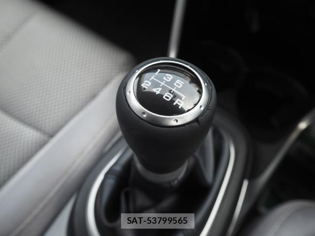 Honda CR-Z 2010-03 8055188-2