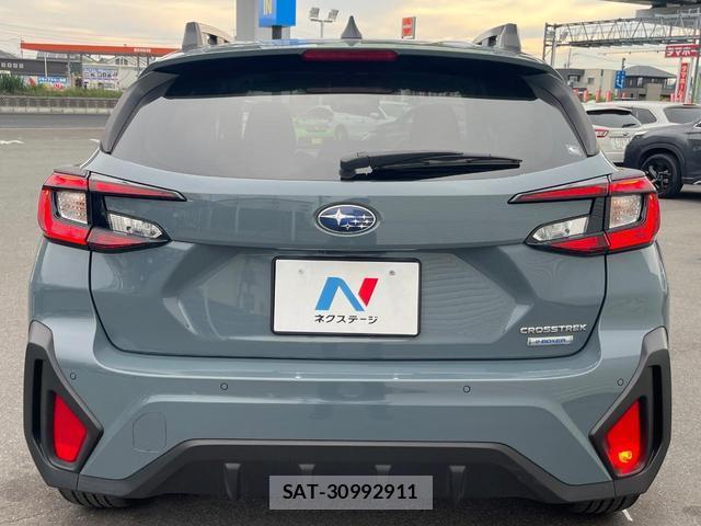 Subaru Crosstrek 2023-04 8054260-17