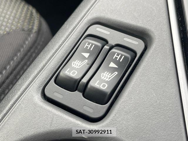 Subaru Crosstrek 2023-04 8054260-8