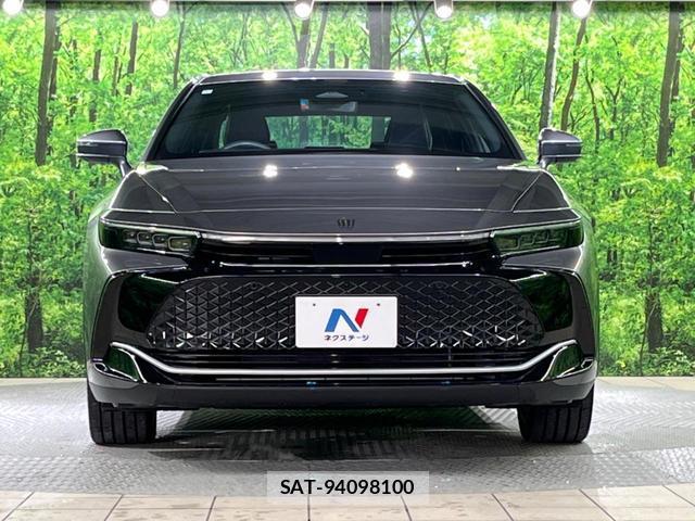 Toyota Crown Crossover 2023-07 8053782-13