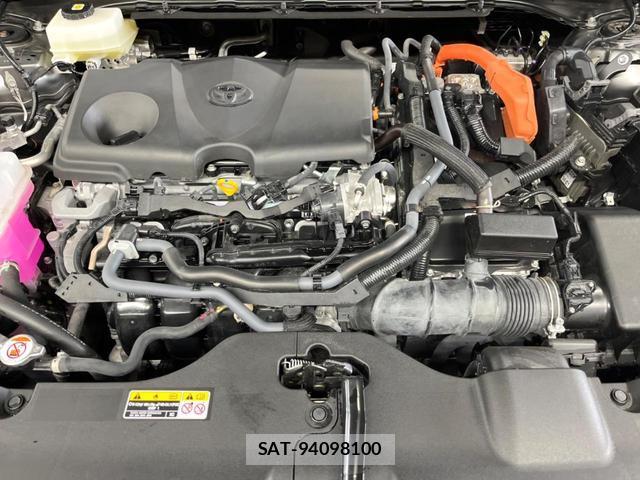 Toyota Crown Crossover 2023-07 8053782-17