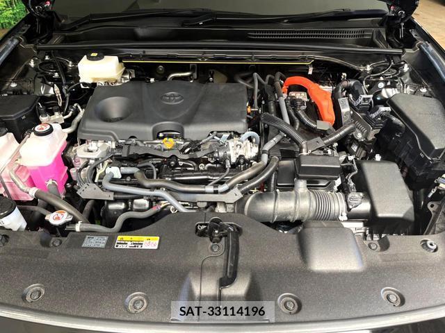 Toyota Crown Crossover 2023-10 8053810-18