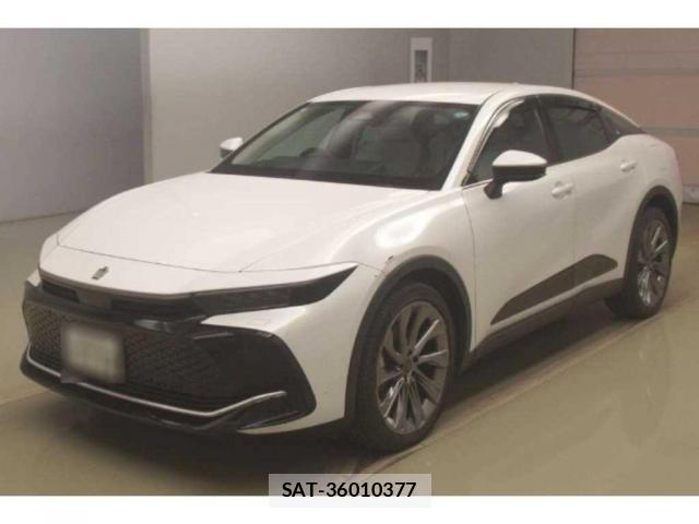 Toyota Crown Crossover 2023-02 8054609-0