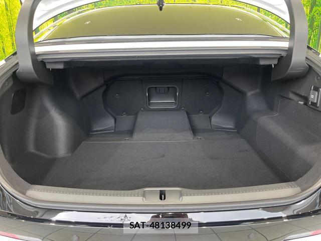 Toyota Crown Crossover 2024-03 8055758-9