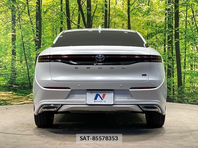 Toyota Crown Crossover 2023-05 8055993-14