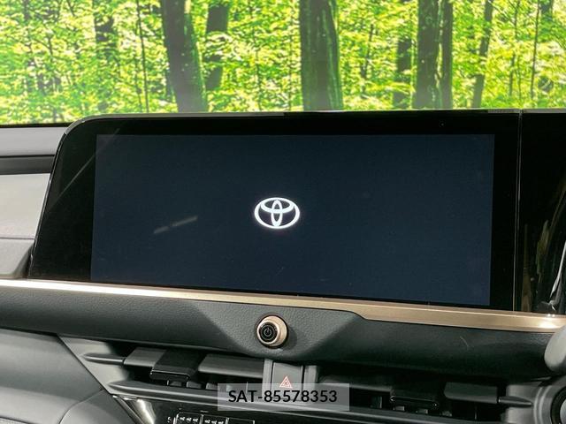 Toyota Crown Crossover 2023-05 8055993-3