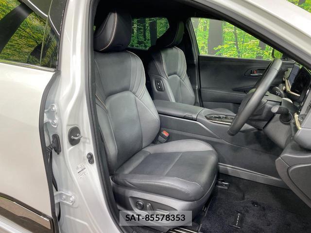 Toyota Crown Crossover 2023-05 8055993-7