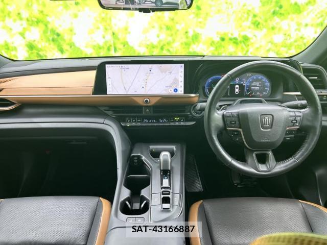 Toyota Crown Crossover 2023-09 8056133-8