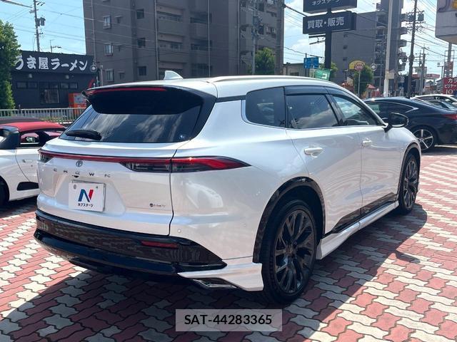 Toyota CROWN ESTATE 2026-02 8053842-16