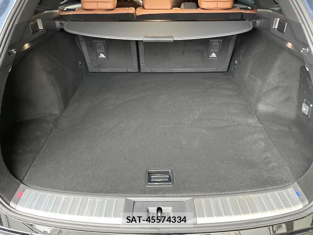 Toyota CROWN ESTATE 2025-07 8055444-11