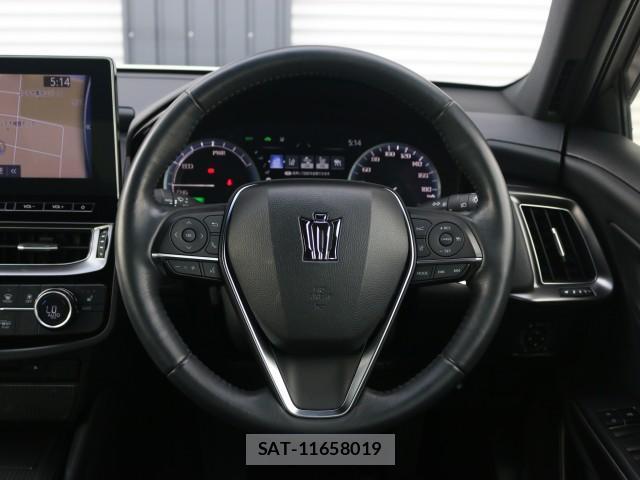 Toyota CROWN HYBRID 2021-06 8053401-17