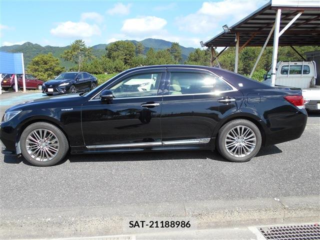 Toyota CROWN HYBRID 2015-11 8053527-4