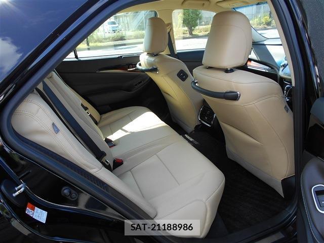 Toyota CROWN HYBRID 2015-11 8053527-9