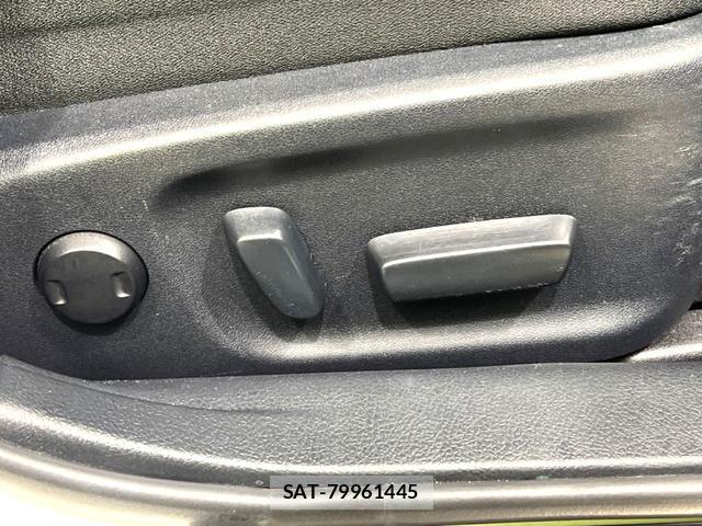 Toyota CROWN HYBRID 2013-09 8053797-5