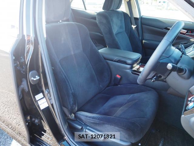 Toyota CROWN HYBRID 2016-02 8054082-11