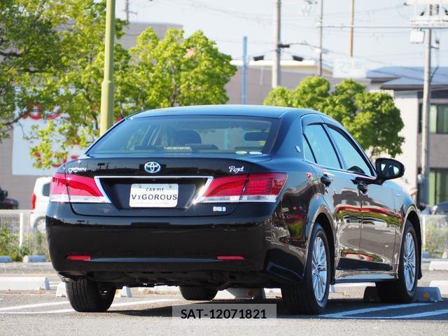 Toyota CROWN HYBRID 2016-02 8054082-3