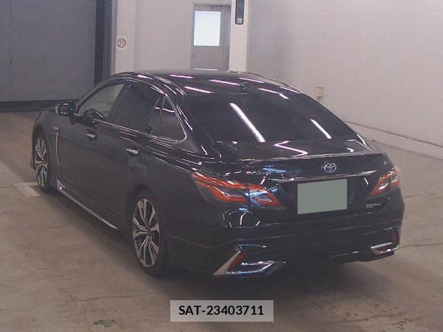 Toyota CROWN HYBRID 2018-10 8054119-1