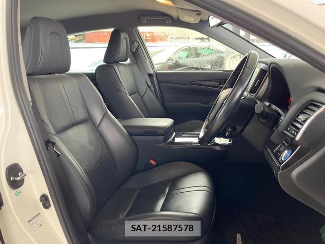 Toyota CROWN HYBRID 2014-06 8055436-7