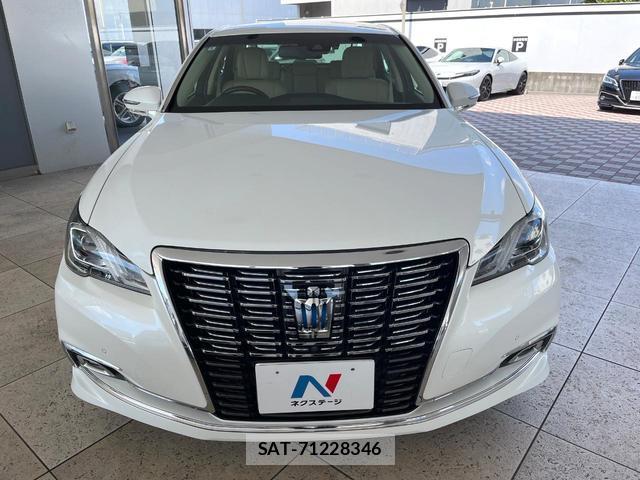 Toyota CROWN HYBRID 2017-01 8055450-13