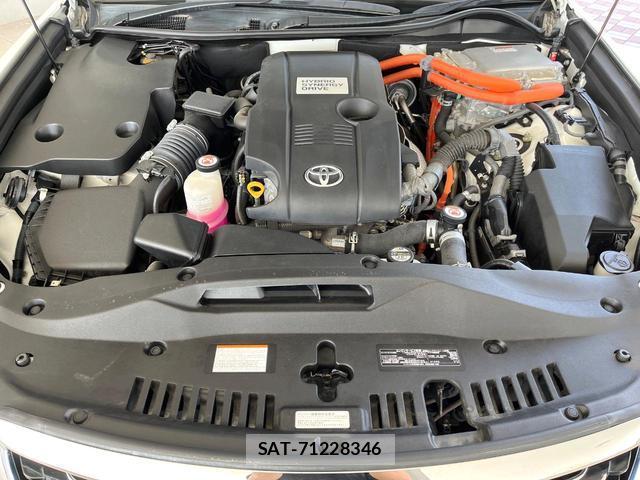 Toyota CROWN HYBRID 2017-01 8055450-17
