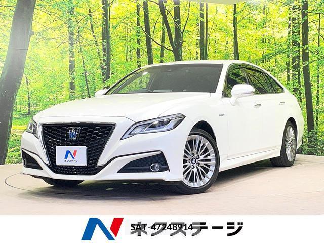 Toyota CROWN HYBRID 2019-10 8055991-0